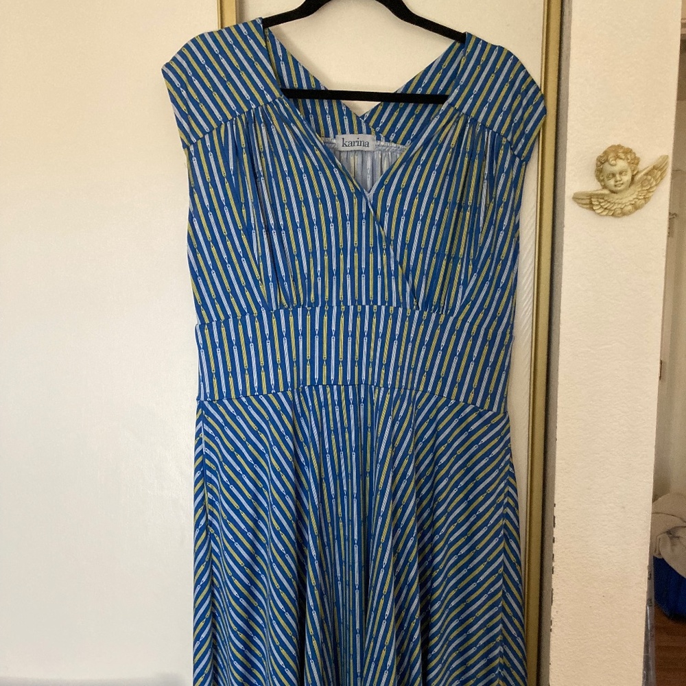 Karina Nora Dress, XXL